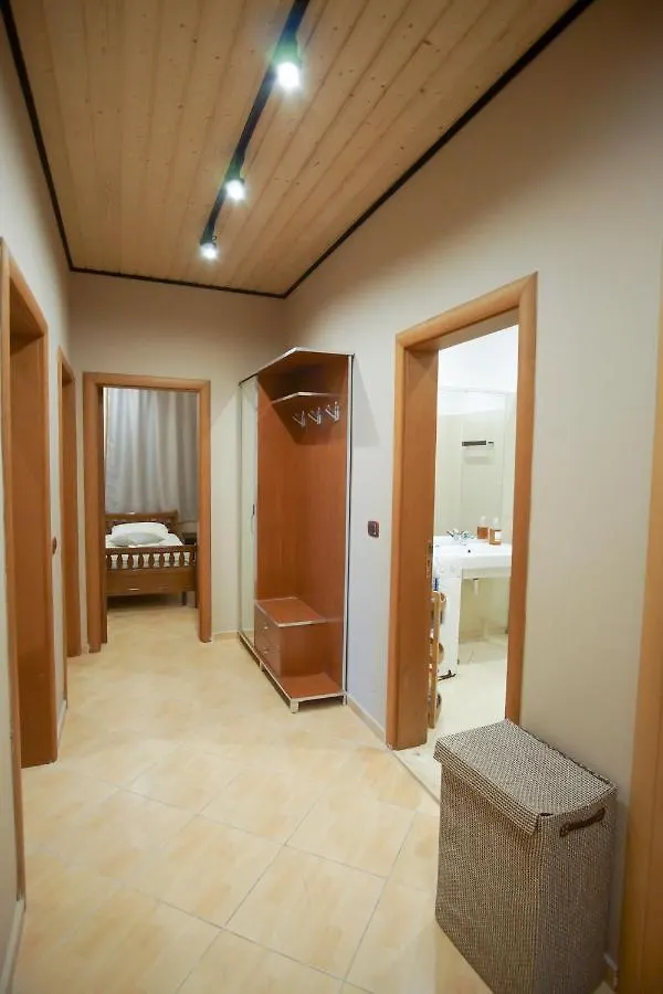 Seaside Duplex Stone Villa كيبارو